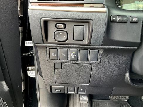 Used 2017 Lexus ES 350 image 35