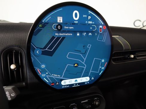 New 2025 MINI Cooper 2-Door Hardtop image 7