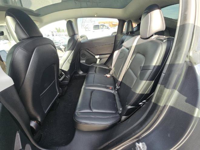 Used 2021 Tesla Model Y Long Range AWD/4WD image 9