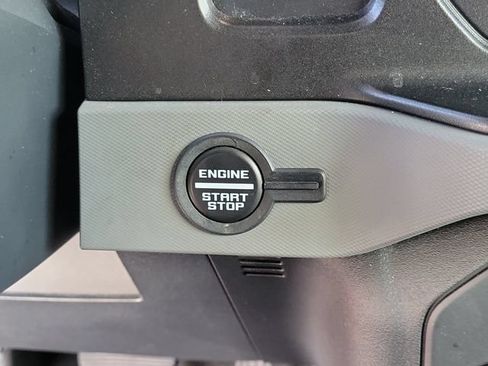 Used 2022 Ford Bronco 2-Door AWD/4WD image 22