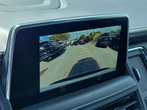 Used 2024 GMC Yukon SLT image 29