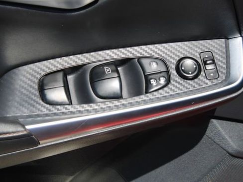 Used 2020 Nissan Sentra SR FWD image 12