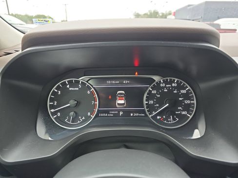 Used 2023 Nissan Rogue SV w/ SV Premium B Package image 20