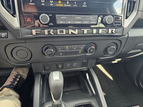 New 2026 Nissan Frontier SV image 23