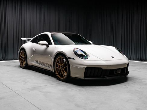 Used 2026 Porsche 911 Carrera GTS RWD image 17