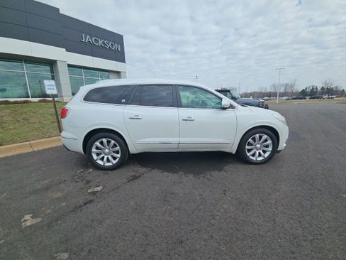 Used 2017 Buick Enclave Premium w/ Experience Buick Package image 9