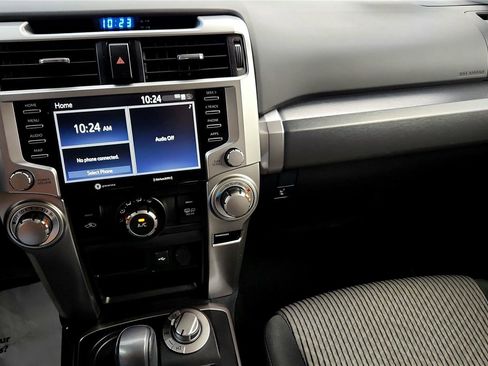 Certified 2022 Toyota 4Runner SR5 image 28