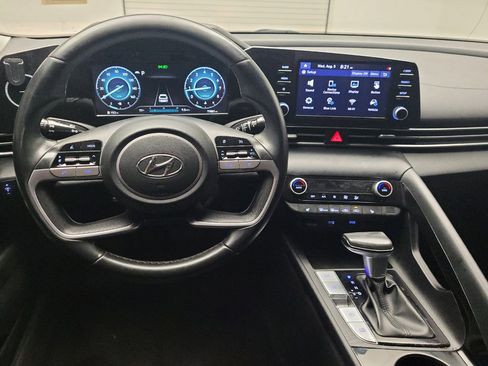 Used 2021 Hyundai Elantra SEL w/ Convenience Package FWD image 22