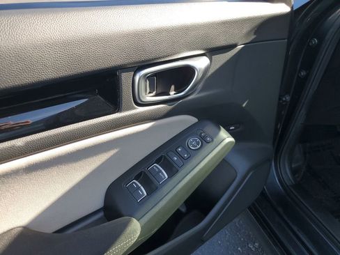 Certified 2024 Honda Civic EX image 19