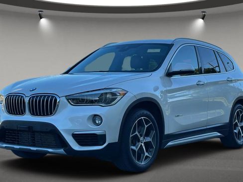 Used 2016 BMW X1 xDrive28i AWD/4WD image 4