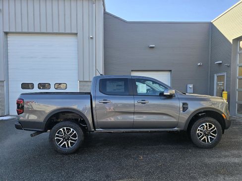 New 2025 Ford Ranger Lariat w/ FX4 Off-Road Package AWD/4WD image 2