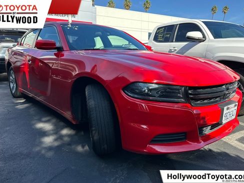 Used 2022 Dodge Charger SXT w/ Leather Interior Group image 1