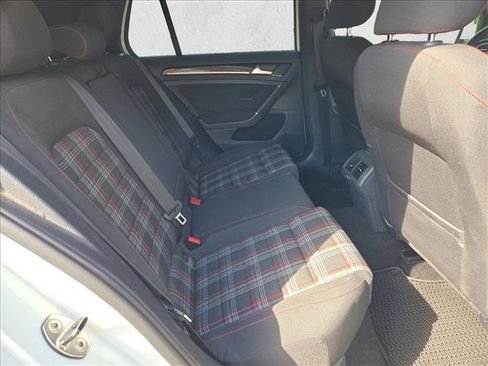 Used 2015 Volkswagen GTI Autobahn FWD image 11