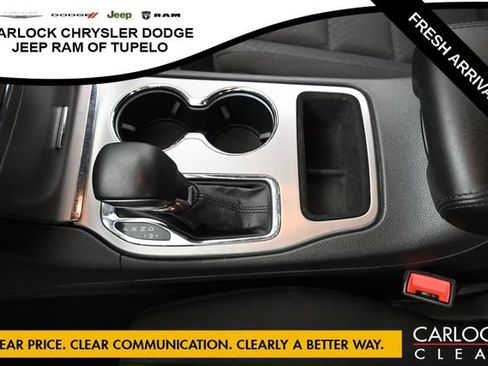 Used 2020 Jeep Grand Cherokee Laredo AWD/4WD image 22