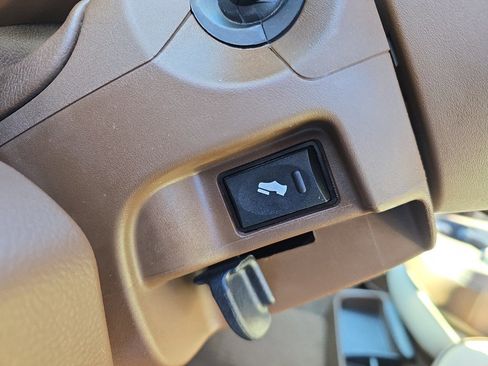 Used 2020 RAM 3500 Laramie image 15