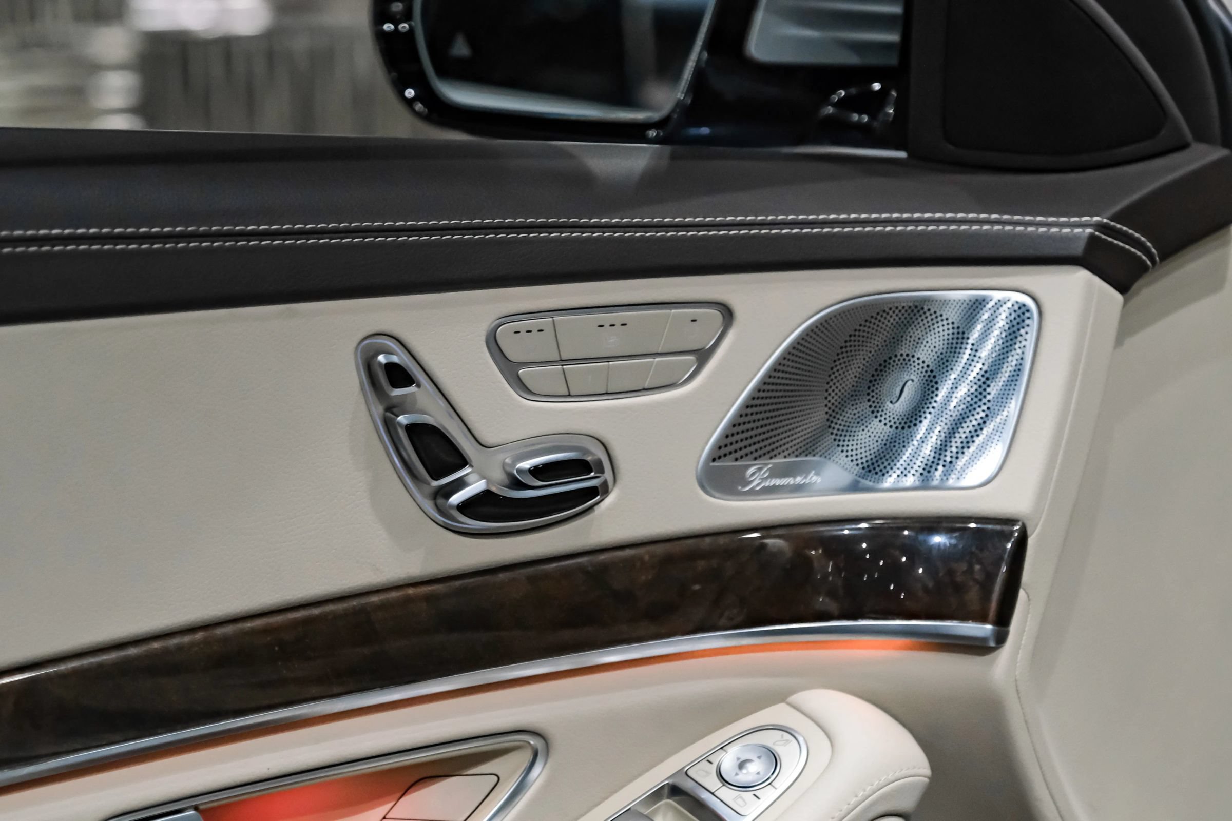 Used 2019 Mercedes-Benz S 450 Sedan image 38