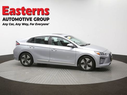 Used 2022 Hyundai Ioniq SEL FWD image 46