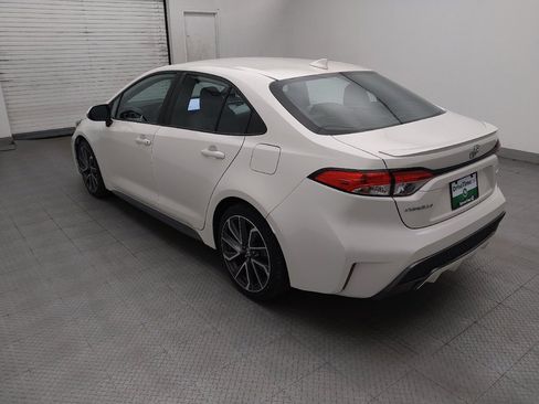 Used 2021 Toyota Corolla SE FWD image 3