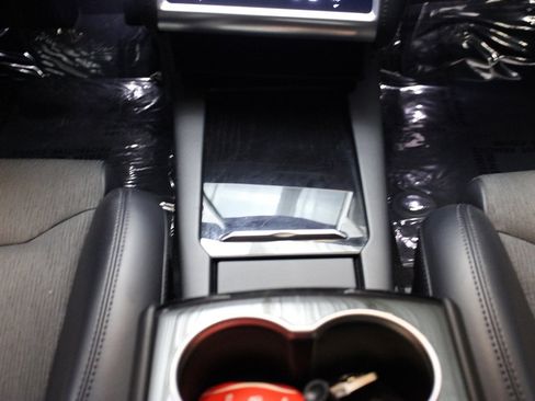 Used 2018 Tesla Model S 75D image 43