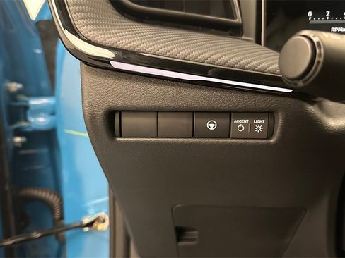 New 2025 Nissan Kicks SR w/ Interior Electronics Package image 27