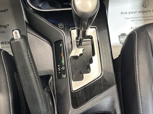 Used 2016 Toyota RAV4 Limited image 33