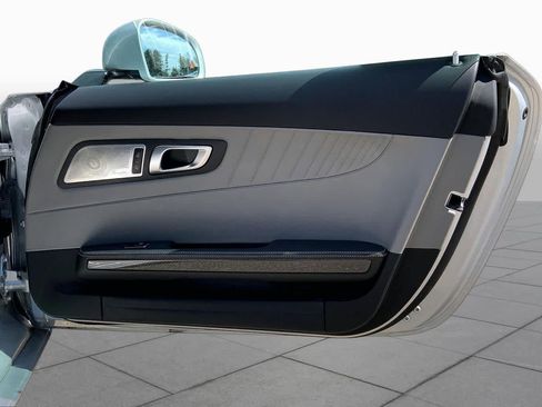 Certified 2016 Mercedes-Benz AMG GT S image 23