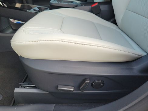 New 2025 Ford Mustang Mach-E Premium image 20