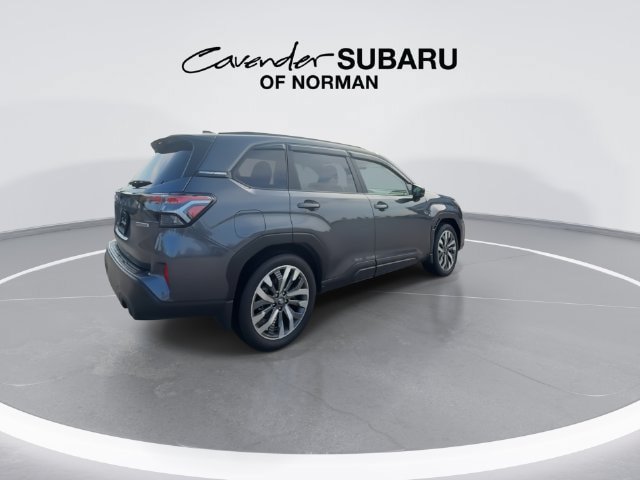 Certified 2025 Subaru Forester Touring AWD/4WD image 8