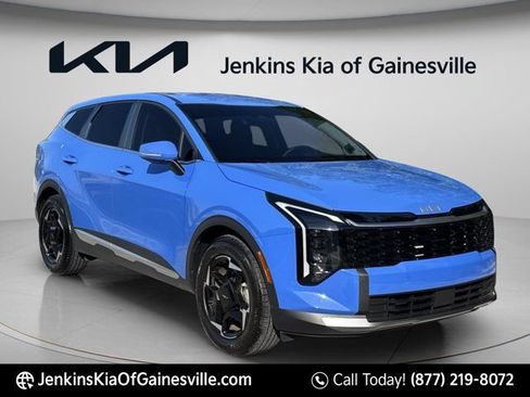 Used 2026 Kia Sportage EX FWD image 1