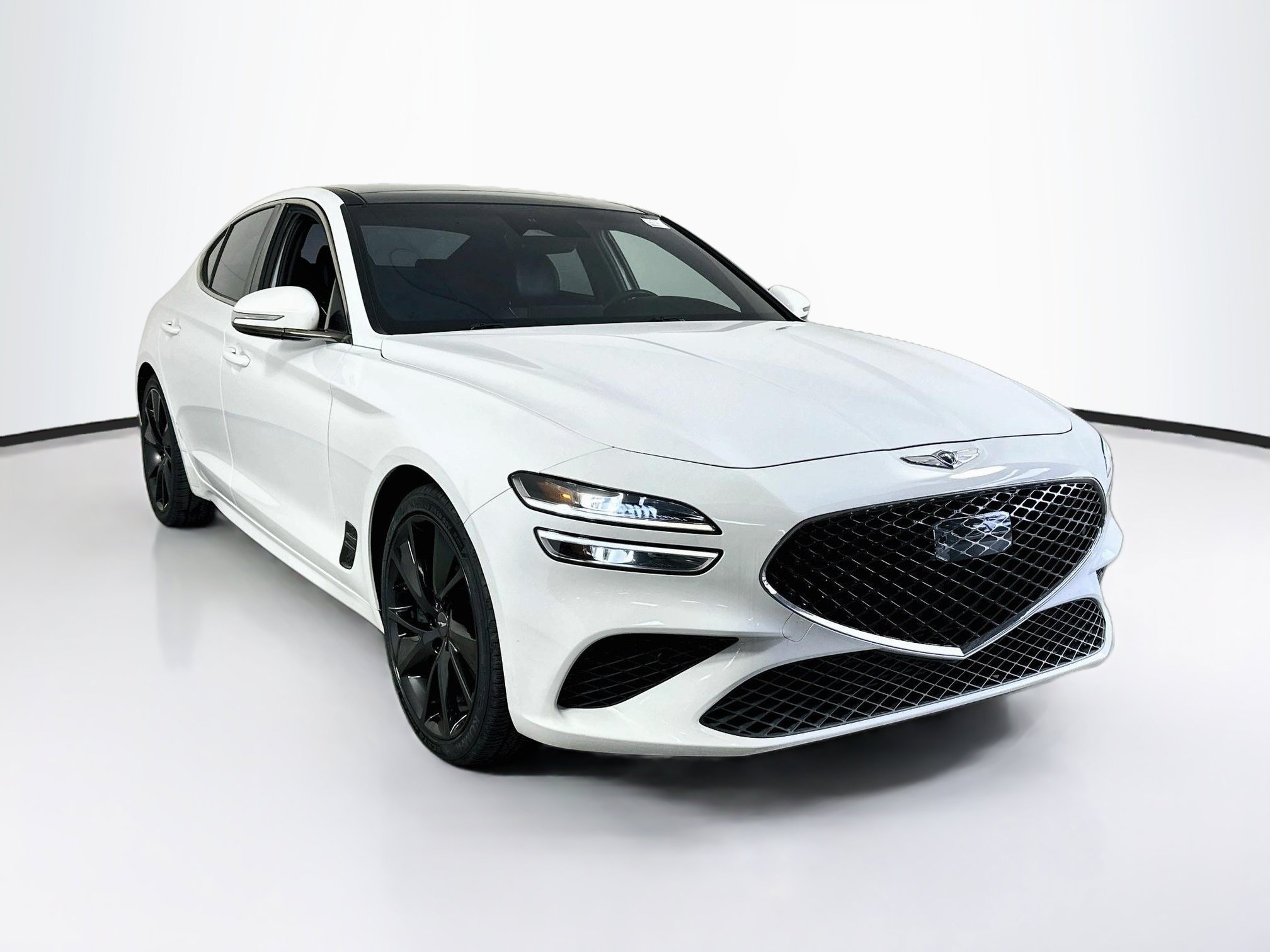Used 2023 Genesis G70 2.0T w/ Sport Prestige Package RWD image 3