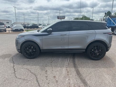 Used 2022 Land Rover Range Rover Evoque R-Dynamic SE AWD/4WD image 2