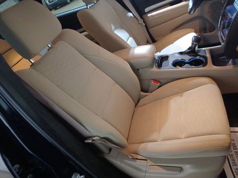 Used 2018 Dodge Durango SXT w/ 3rd Row Seating Group image 26