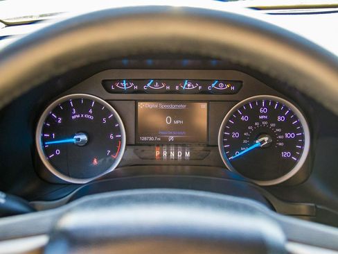 Used 2019 Ford Expedition Max XLT image 34