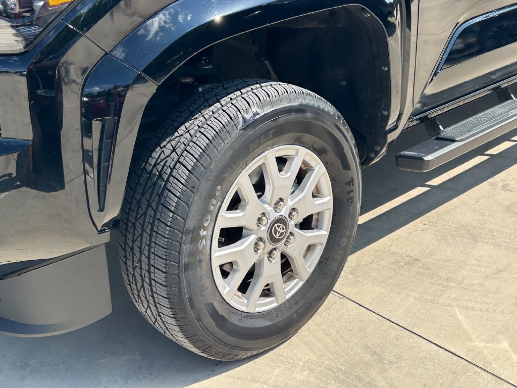 Certified 2025 Toyota Tacoma SR AWD/4WD image 9