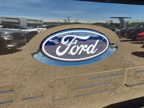 Used 2024 Ford F150 Lariat w/ Bed Utility Package AWD/4WD image 29