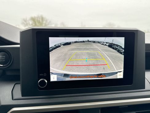 Certified 2025 Toyota Tacoma SR image 24