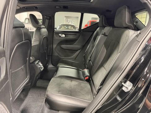 Used 2019 Volvo XC40 T5 R-Design AWD/4WD image 48