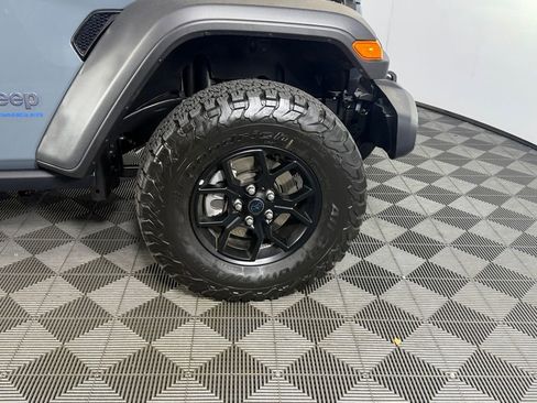 Used 2025 Jeep Wrangler Unlimited Sport S 4xe AWD/4WD image 12