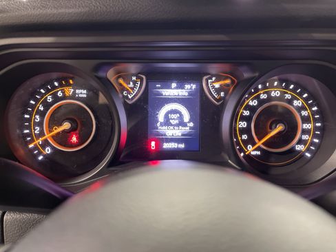 Used 2024 Jeep Gladiator Sport image 20