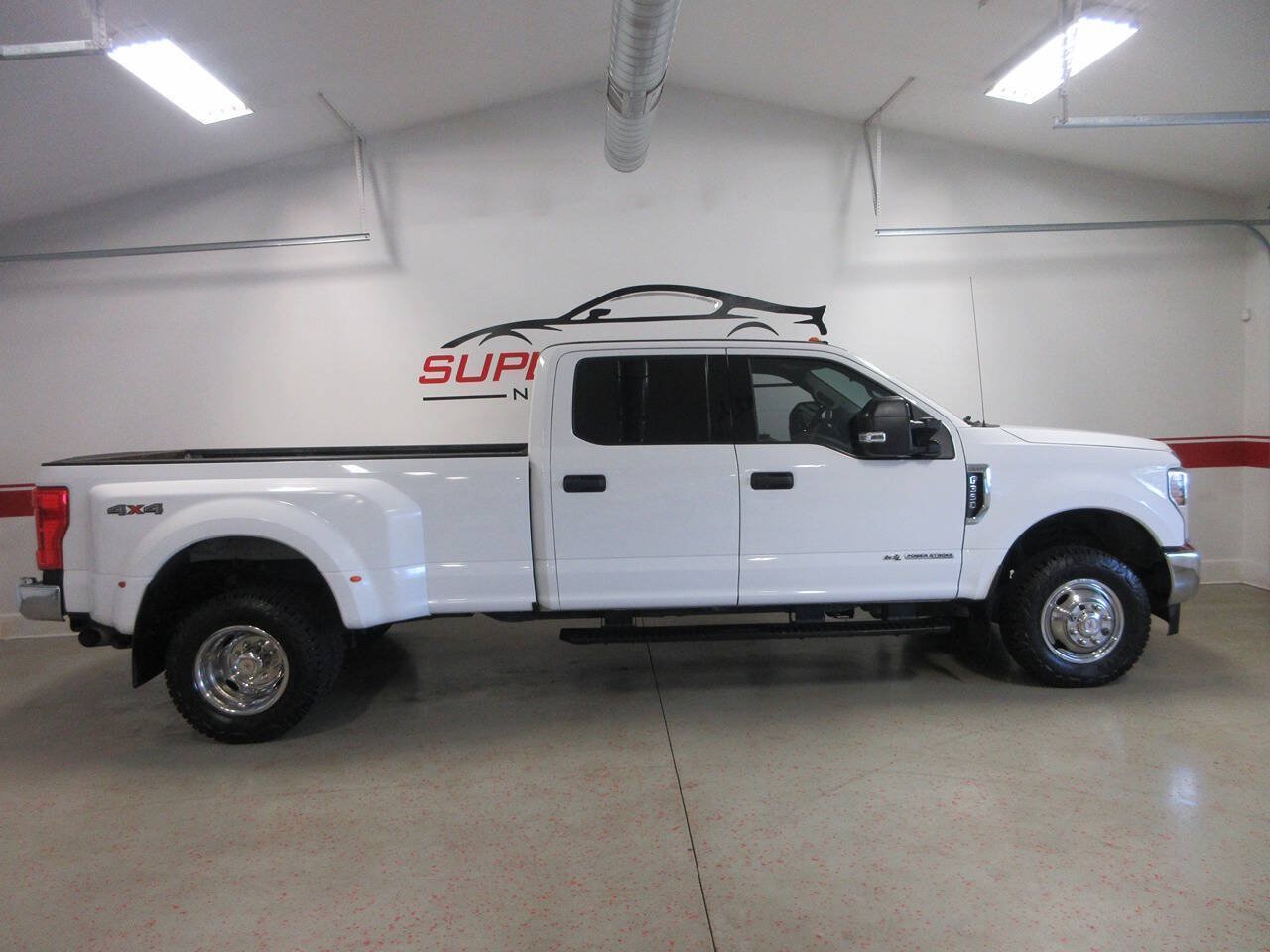 Used 2019 Ford F350 XLT AWD/4WD image 6