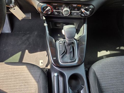 Used 2020 Kia Soul S FWD image 17