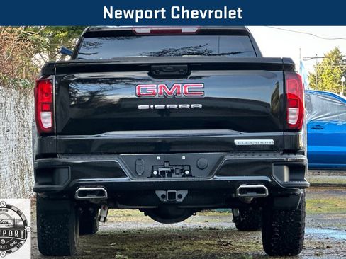 New 2026 GMC Sierra 1500 Elevation image 6