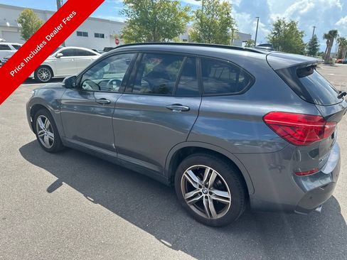 Used 2018 BMW X1 xDrive28i w/ M Sport Package AWD/4WD image 3