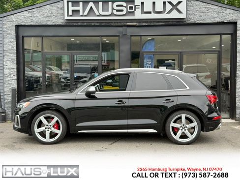 Used 2021 Audi SQ5 Premium Plus w/ Premium Plus Package AWD/4WD image 9