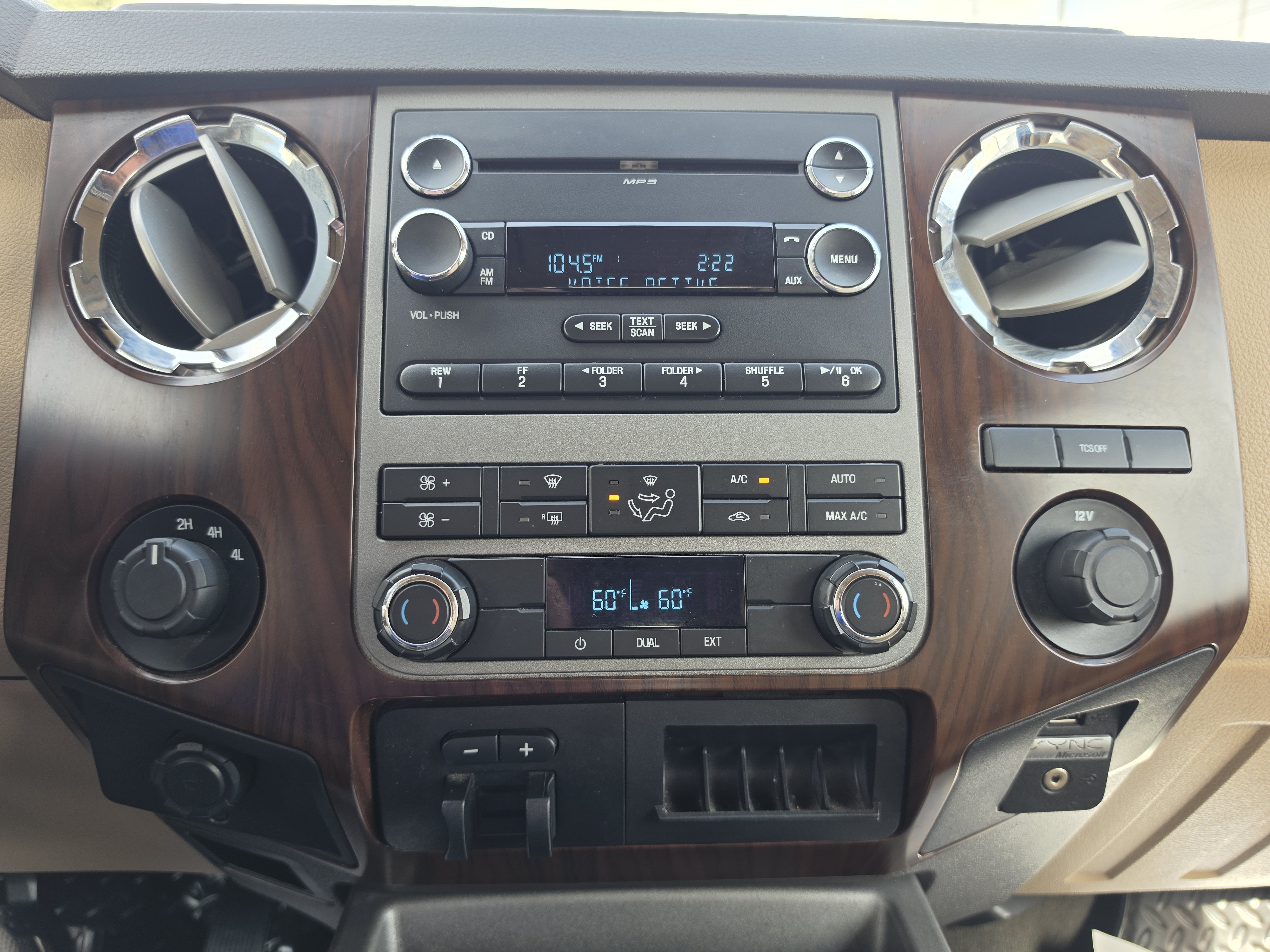 Used 2011 Ford F350 Lariat w/ Chrome Pkg AWD/4WD image 29