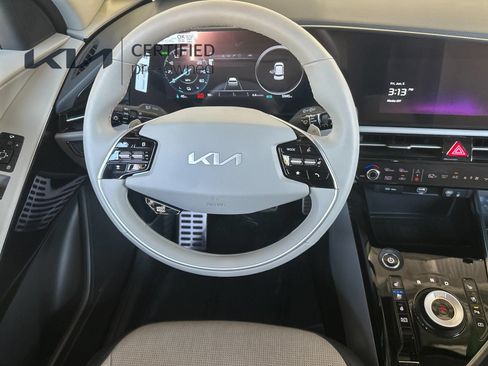 Certified 2024 Kia Niro Wave FWD image 14