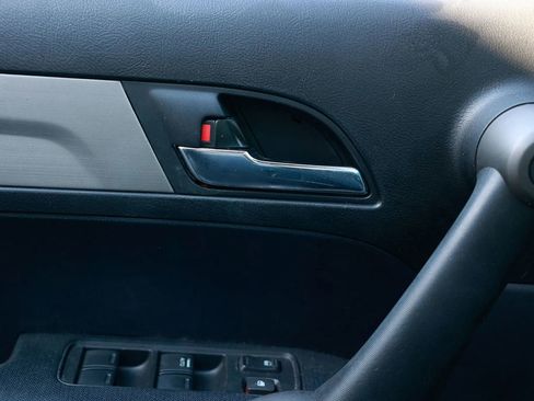 Used 2010 Honda CR-V EX image 40