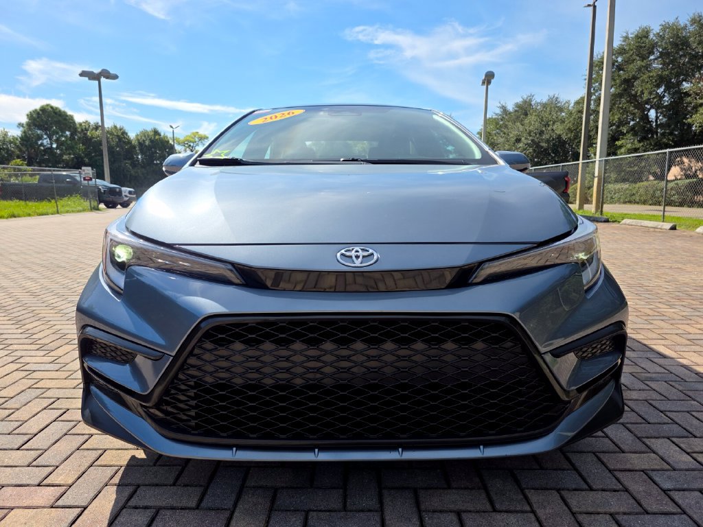 Used 2026 Toyota Corolla SE FWD image 2