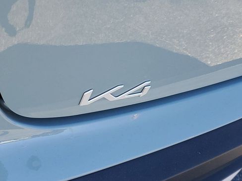 Used 2025 Kia K4 EX image 27