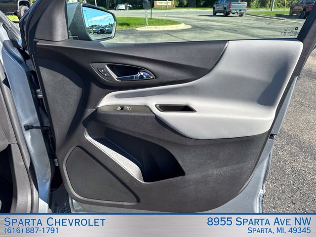 Used 2024 Chevrolet Equinox LT w/ Driver Convenience Package AWD/4WD image 25